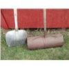 Image 4 : Shovel + snow shovel
