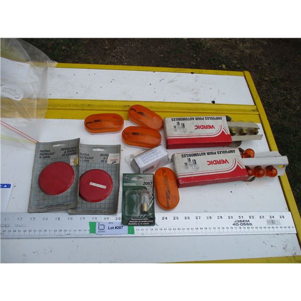 bag with reflector tail light, auto light bulbs