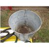 Image 3 : Pail with titan tuff - lift 4ft-8ft 1"