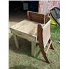 Image 1 : Wood items Table - 25x22