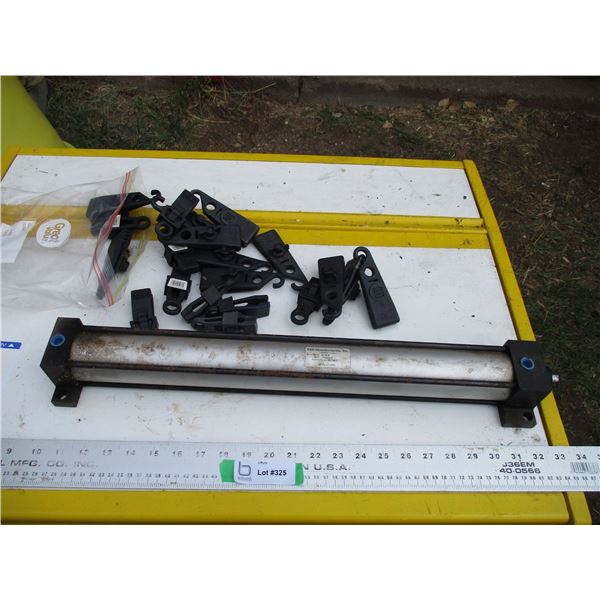 bag with tarp grabbers, misc