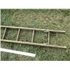 Image 2 : wooden ladder - straight 10ft