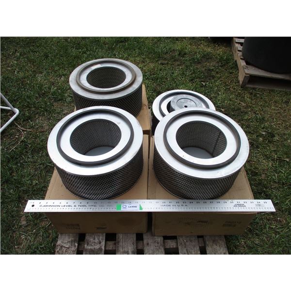 (4) Tractor air filter