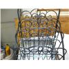 Image 3 : Metal magazine rack - 20" tall