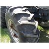 Image 7 : 1986 White 2-110 MFWD Tractor with Ezee-On Loader + Grapple - 8448 hours (540-1000 PTO)