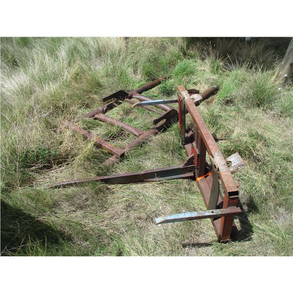 Bale Spear to fit Leon 705 loader, plus another bale spear