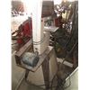 Image 3 : 12" bandsaw-sander (sears craftsman) on stand - 1/3HP 1725RPM