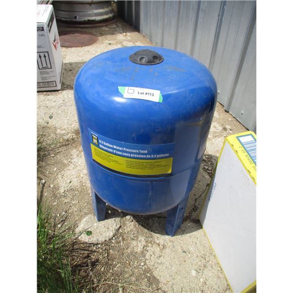 9.2 gallon water pressure tank