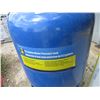 Image 2 : 9.2 gallon water pressure tank