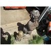 Image 2 : (2) statue lawn ornaments 16" + 32"