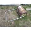 Image 2 : Lawn roller 2ft long