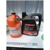 Image 1 : (2) Chainsaw oil