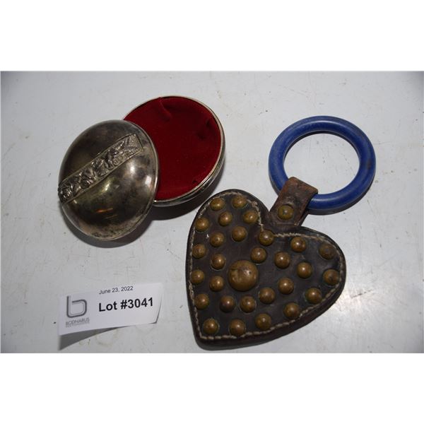 ring box + heart medallion fob