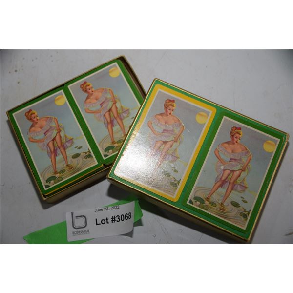 Vintage Pin-Up playing cards
