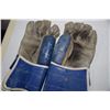 Image 2 : Vintage Toronto Maple Leafs gloves