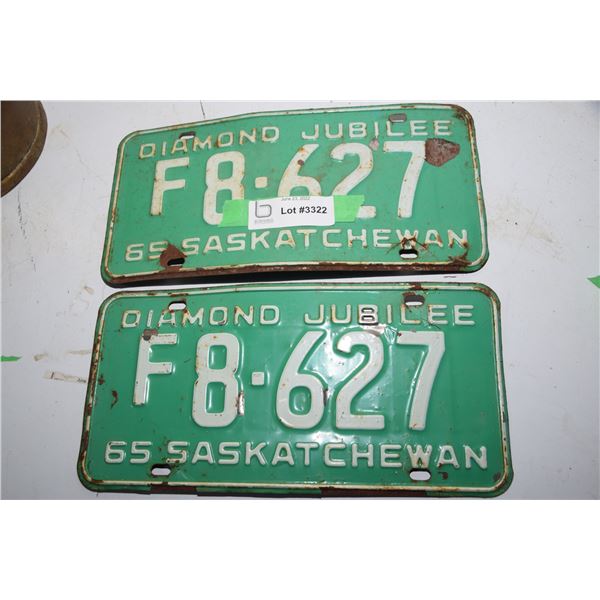1965 Sask License plate Pair