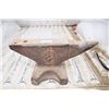 Image 1 : Antique Vulcan anvil