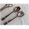 Image 3 : Salad serving spoons and forks