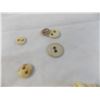 Image 2 : Bone Buttons