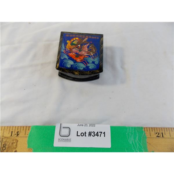 Hand painted Russian lacquer box