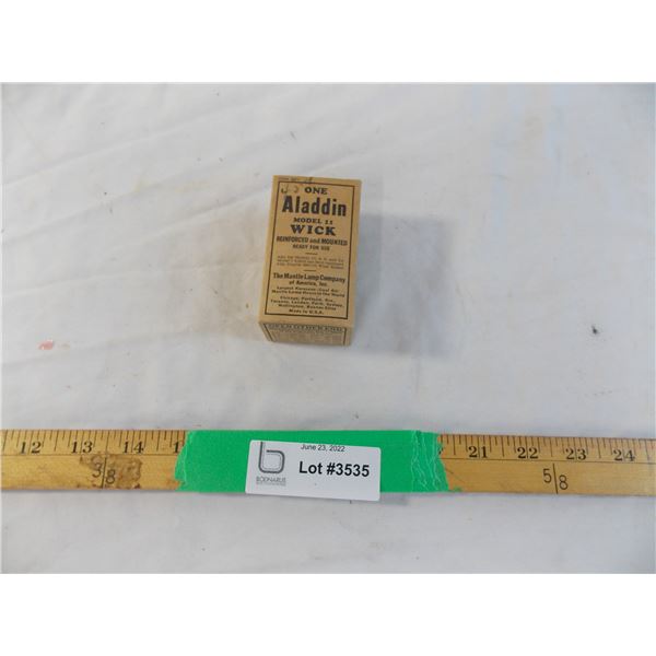 One aladdin wick model 11