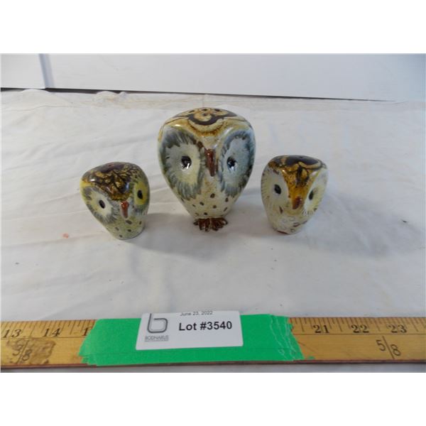 (3)Owl salt and pepper shakers