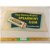 Image 1 : Wrigley's Spearmint Gum advertisement