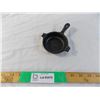 Image 1 : Miniature cast iron pan