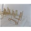 Image 4 : (20)Golden metal wire wrapped plate or picture stand