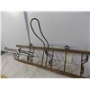 Image 3 : Hallway hat and coat rack partially broken