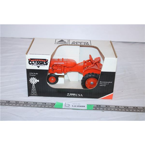 Allis Chalmers Model CA - 1:16 tractor