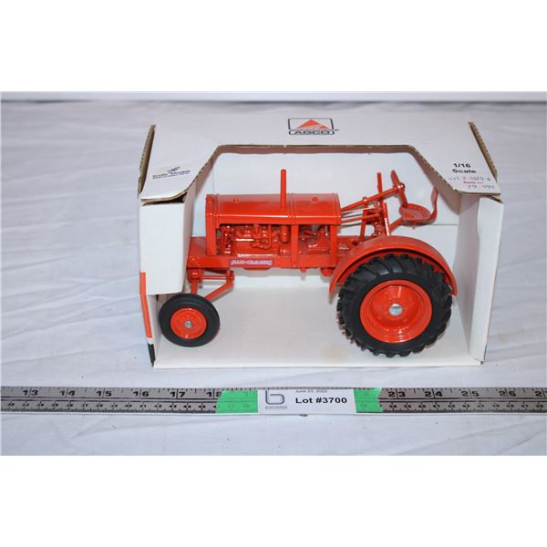 Allis Chalmers Model WF - 1:16 tractor