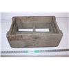 Image 1 : Vintage wooden crate