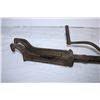 Image 5 : Antique Car Jack and tire spreader