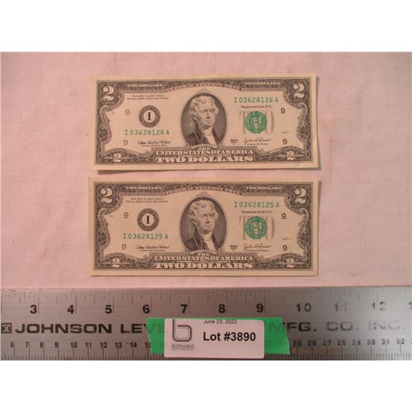 (2) $2 US Bills - consecutive S/N