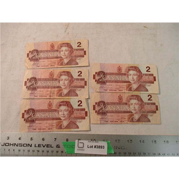 (5) $2 Canadian Bills