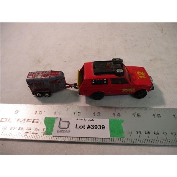 Matchbox toy with trailer rice horse box