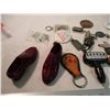 Image 2 : mix lot pins, key tags, mini shoes