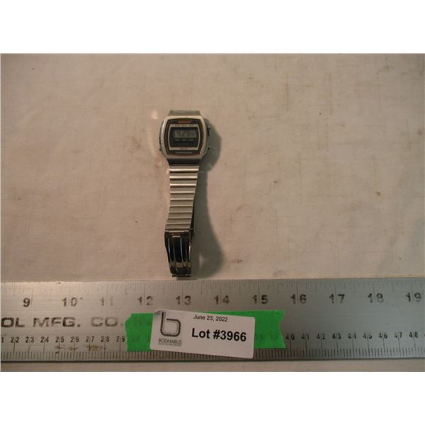 Medix (chronograph) watch - working