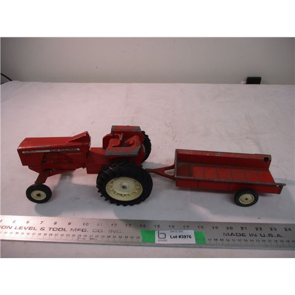 ERTL Allis-Chalmers tractor wagon - 20" total length