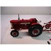 Image 2 : International W450 tractor with custom built display No 10 Harrow plow - 24x10.5