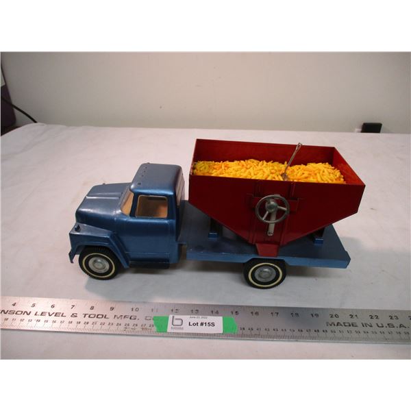 International Truck with grain/corn hopper - 1:25