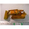 Image 3 : ERTL IH TD 340 Diesel Crawler (with custom built front end loader) - 10.75" long
