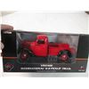 Image 2 : First Gear IH D-2 Pickup 1:25