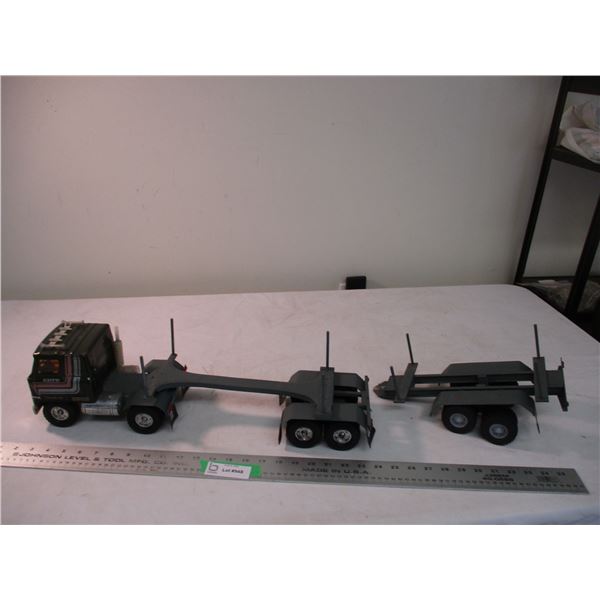 ERTL IH Transtar Semi with 2 Custom built trailers