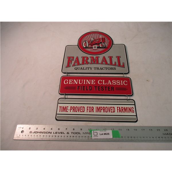 Farmall Quality Tractors Tin sign - 11.5x18.5
