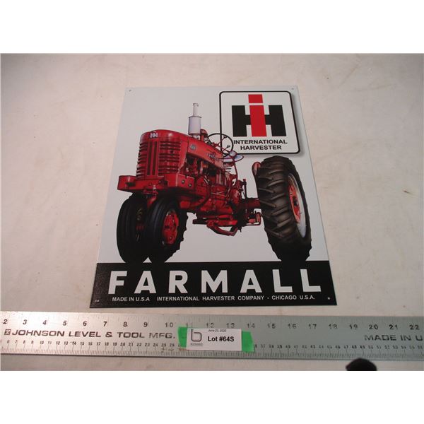 IH Farmall Tin sign - 12.5x16