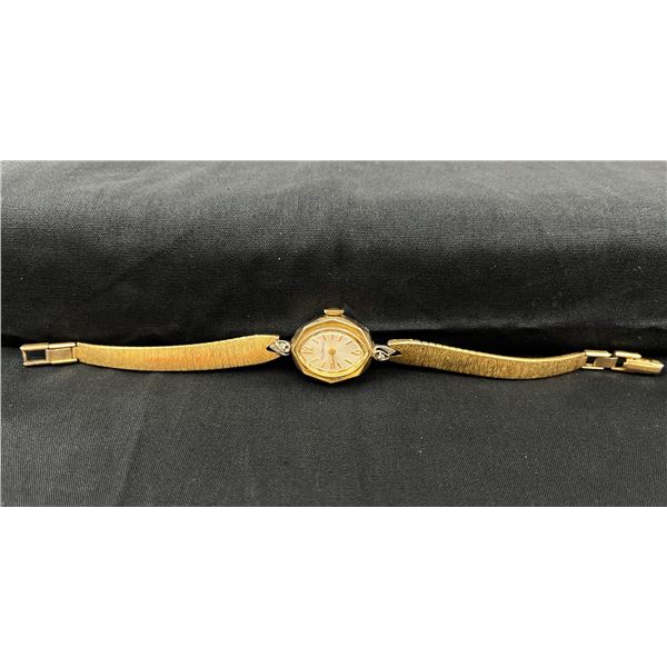 Vintage tourneau 21 jewel model 621s watch