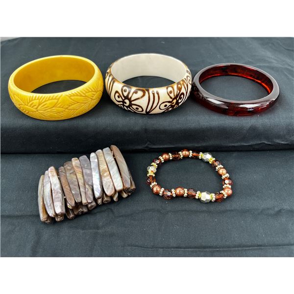 Group lot of 5 mixed ladies bracelets