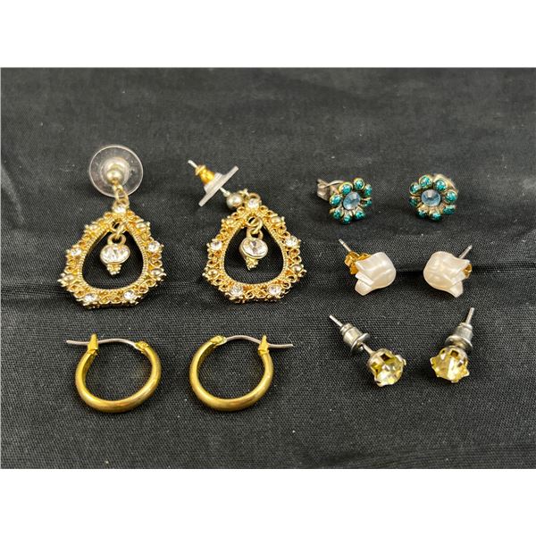 Group of 5 ladies earrings stud and hoop type
